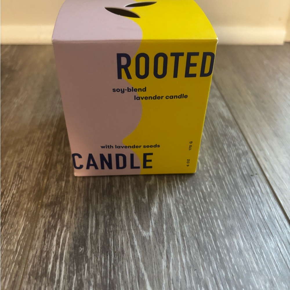 Lavender Soy-Blend Candle - Yellow and Purple